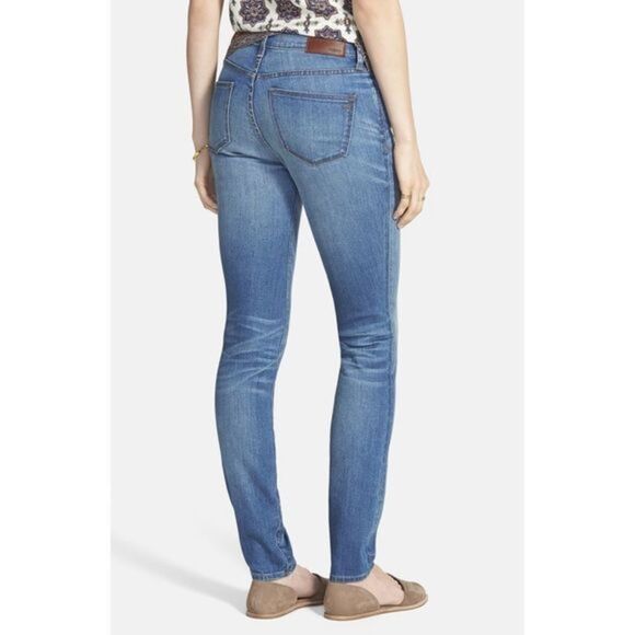 Madewell High Riser Jeans - Picture 2 of 5